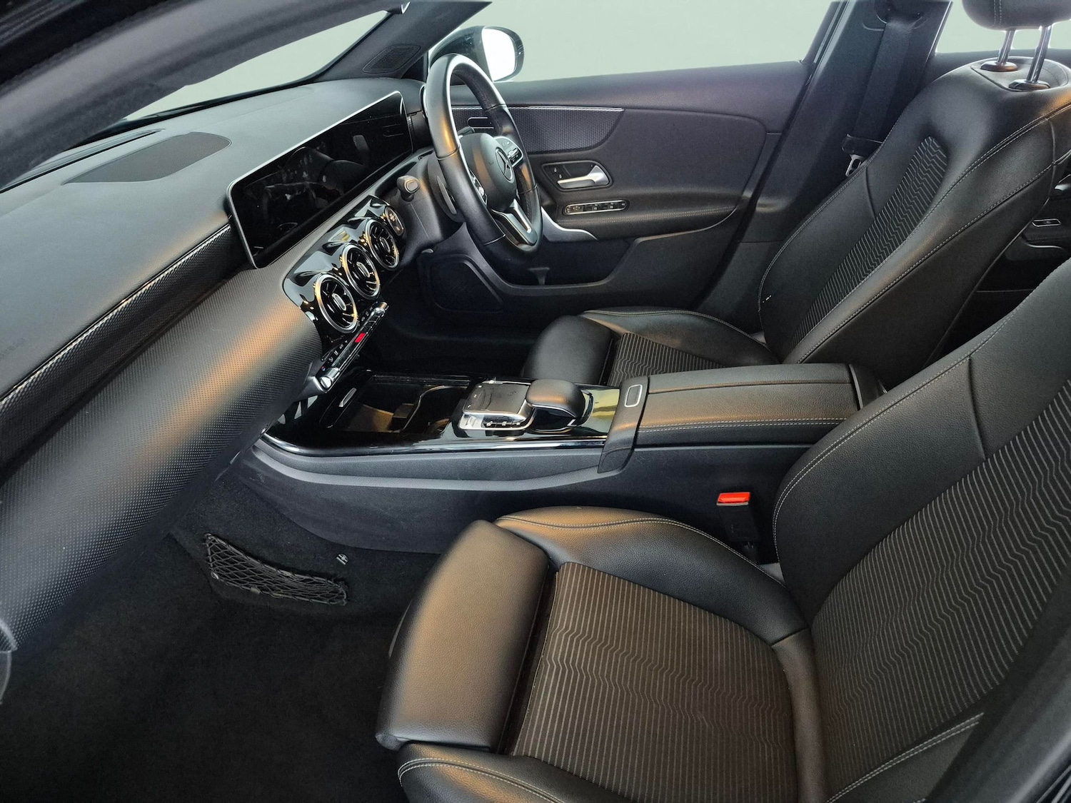 Used Mercedes-Benz A-Class 2018 for sale - 78026961: Photo 4