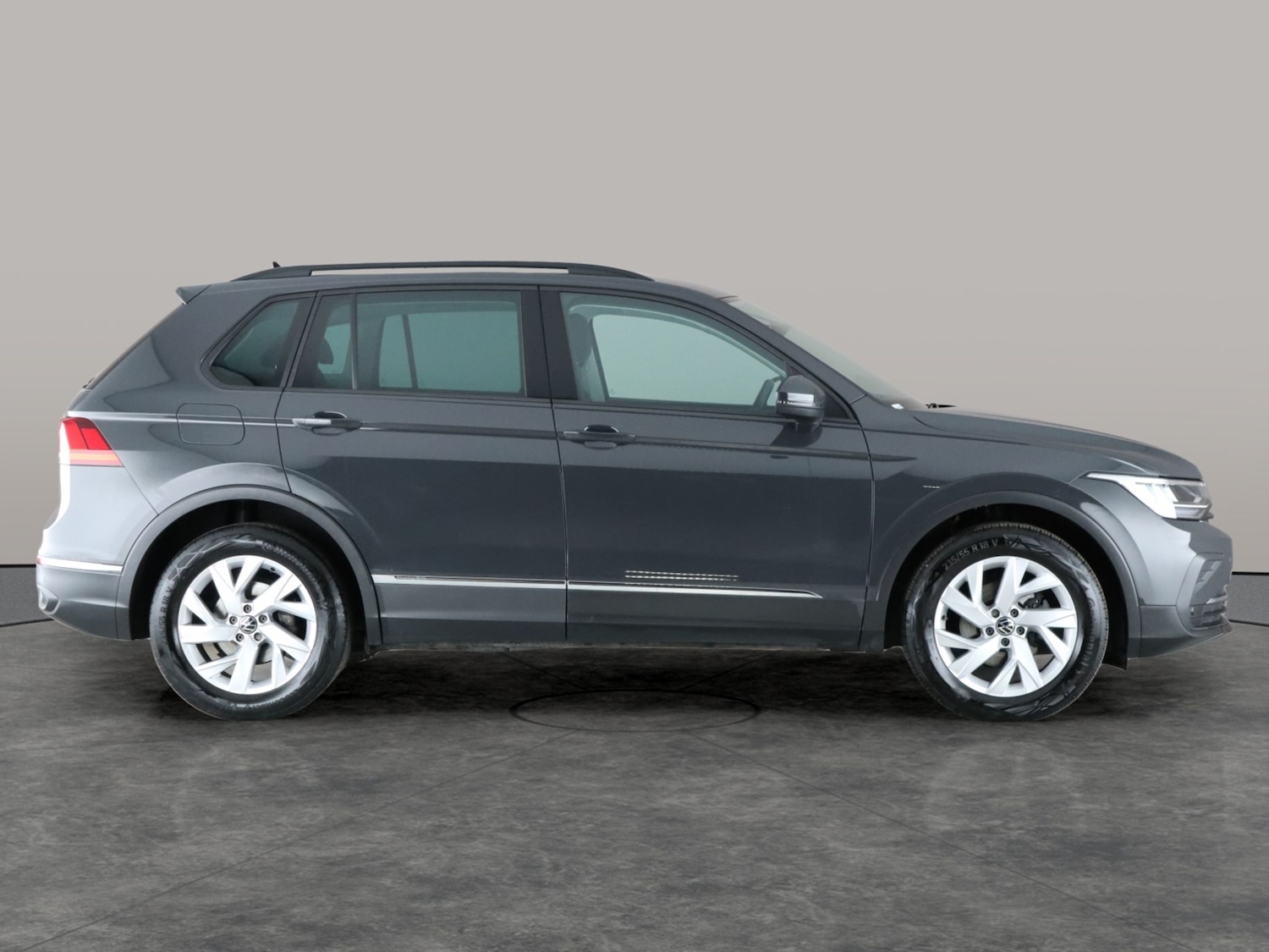 Used Volkswagen Tiguan 2022 for sale - 76557174: Photo 9