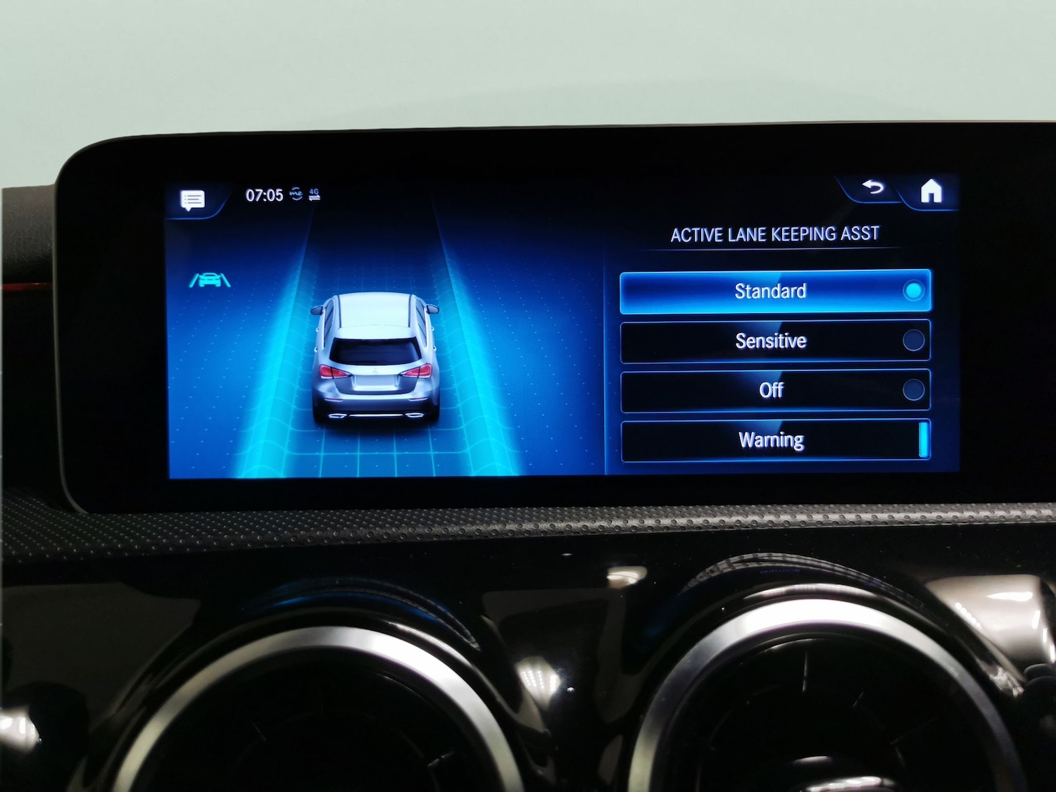 Used Mercedes-Benz A-Class 2019 for sale - 77319278: Photo 20