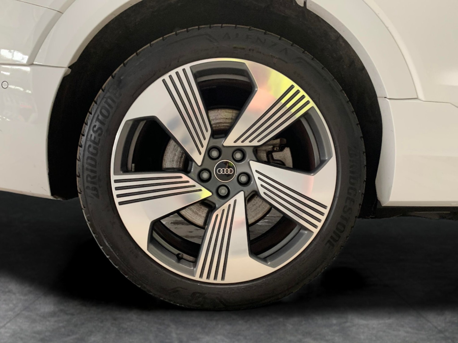 Used Audi e-tron 2022 for sale - 76177494: Photo 31