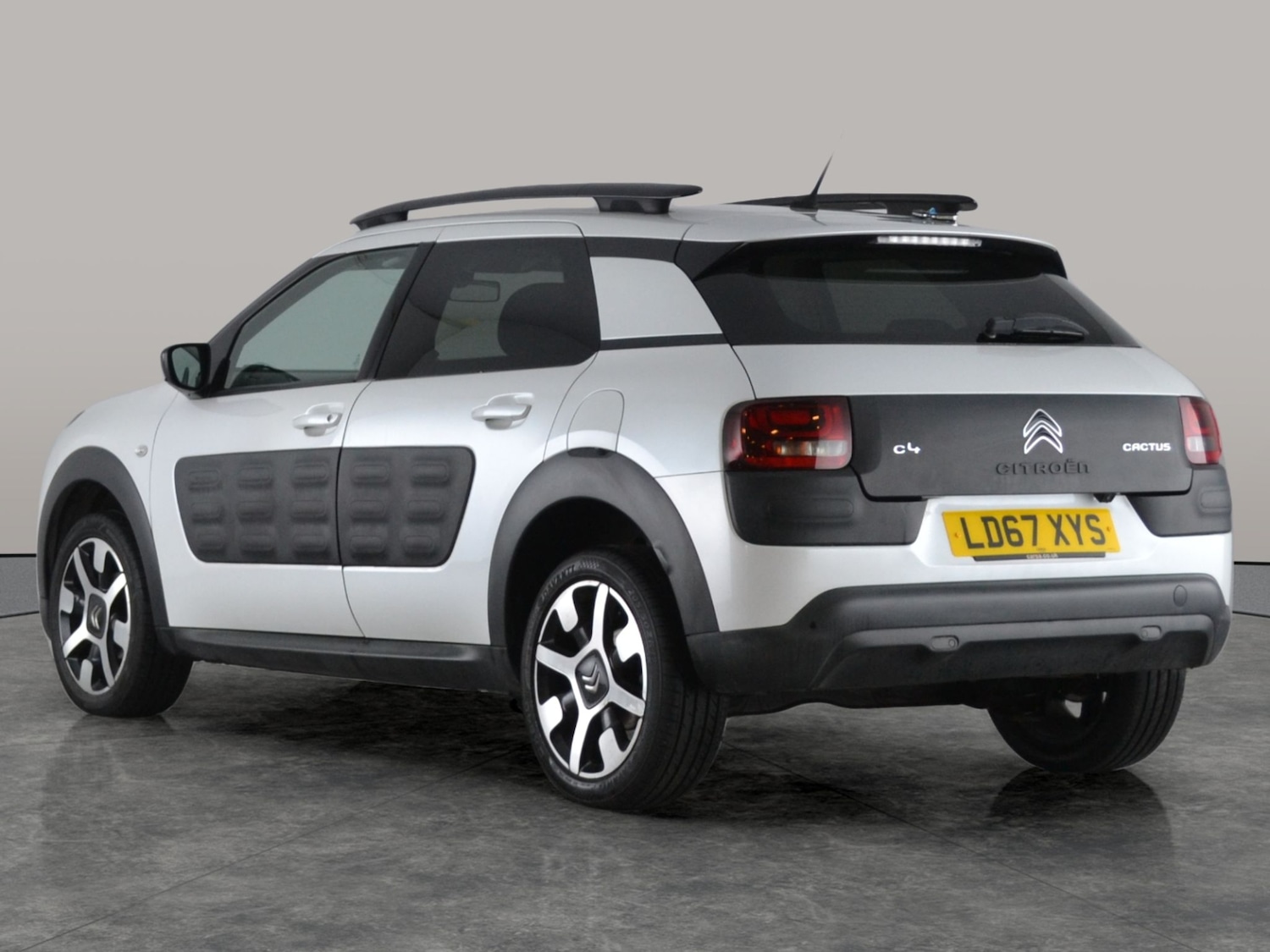Used Citroen C4 Cactus 2017 for sale - 77354135: Photo 9