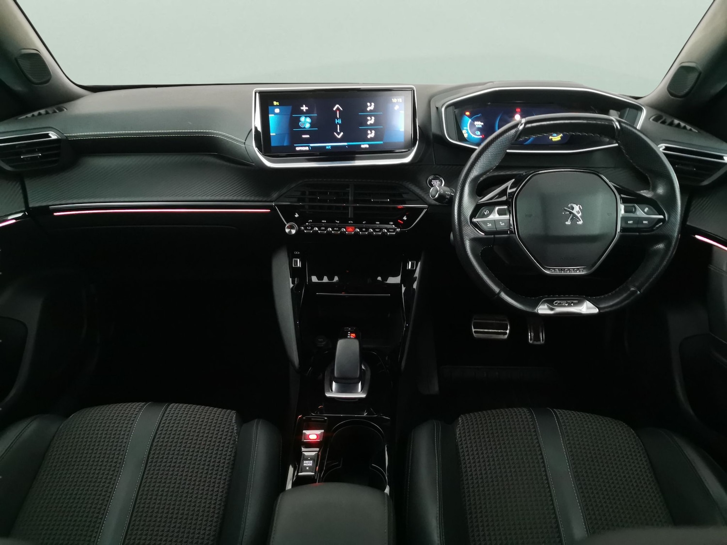 Used Peugeot 2008 2020 for sale - 76980458: Photo 7