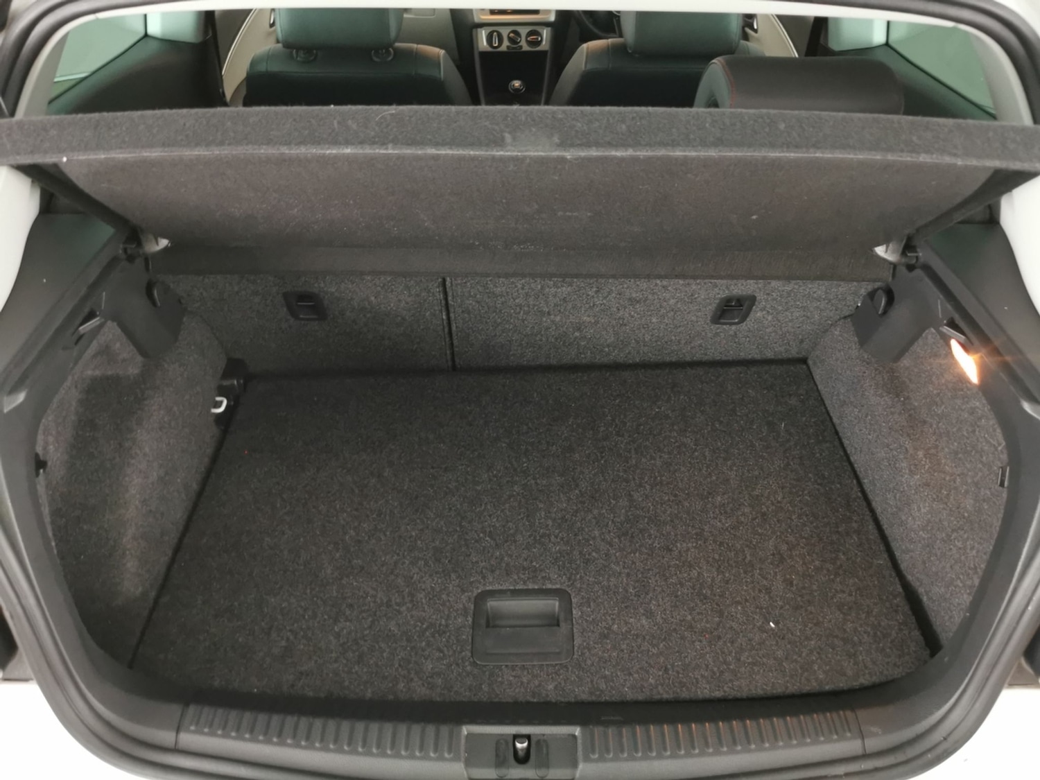 Vehicle 33