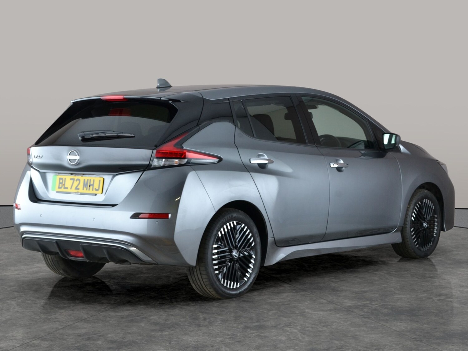 Used Nissan Leaf 2022 for sale - 77499947: Photo 11