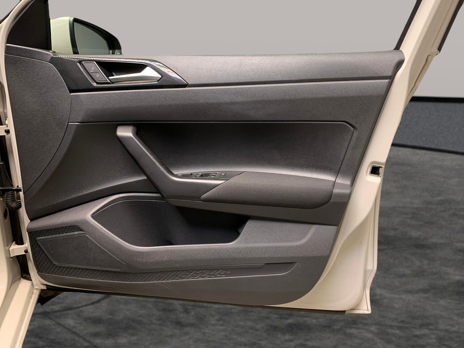 Used Volkswagen Polo 2022 for sale - 76400939: Photo 36