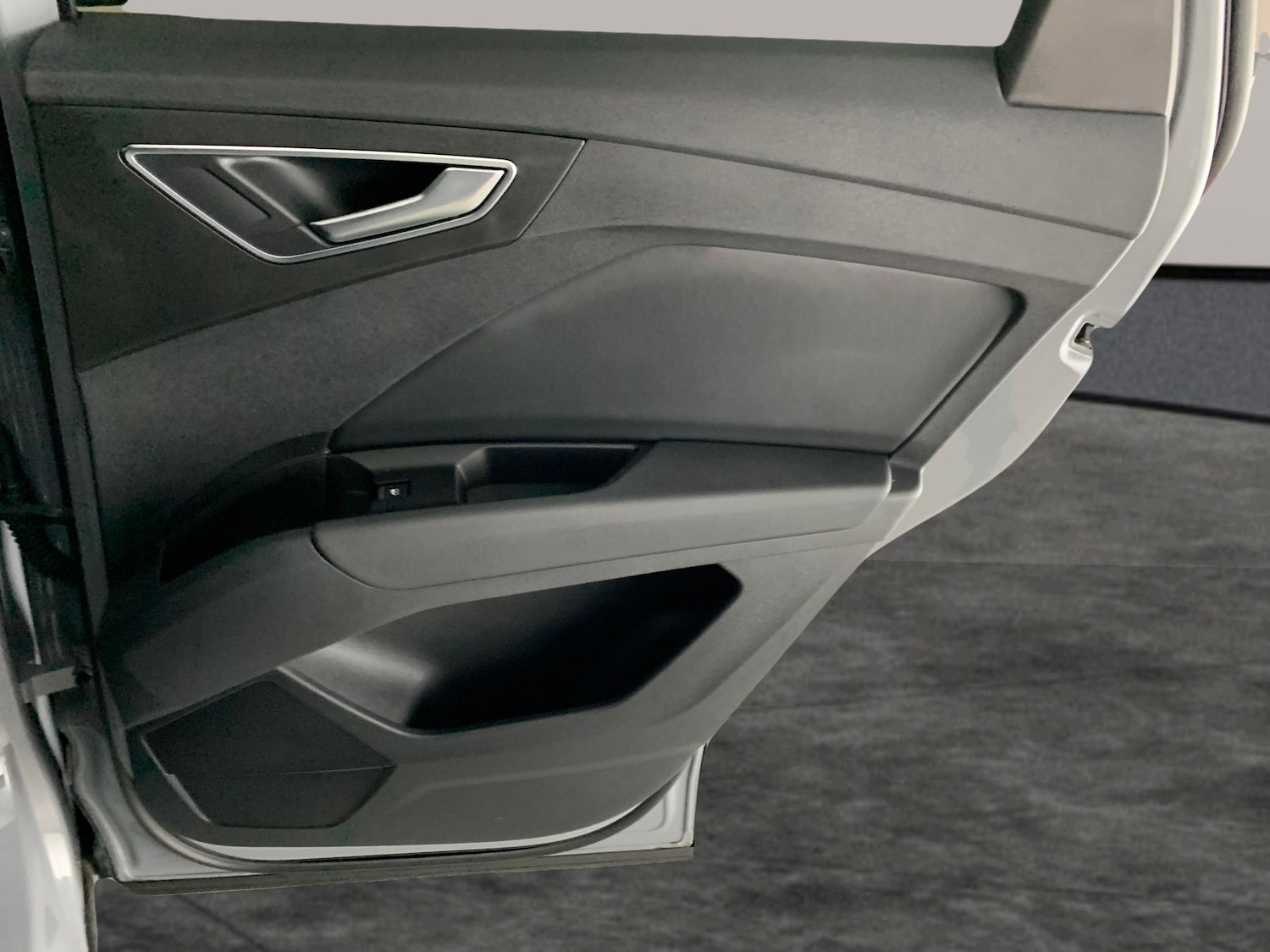 Used Audi Q4 e-tron 2023 for sale - 76684660: Photo 33