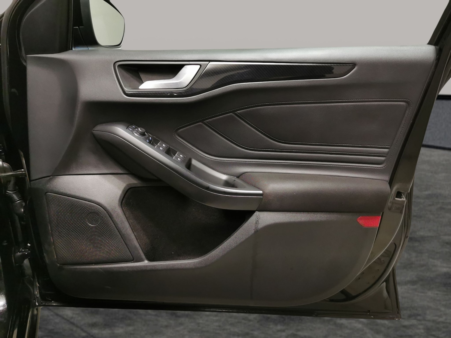 Used Ford Focus 2023 for sale - 76668506: Photo 30