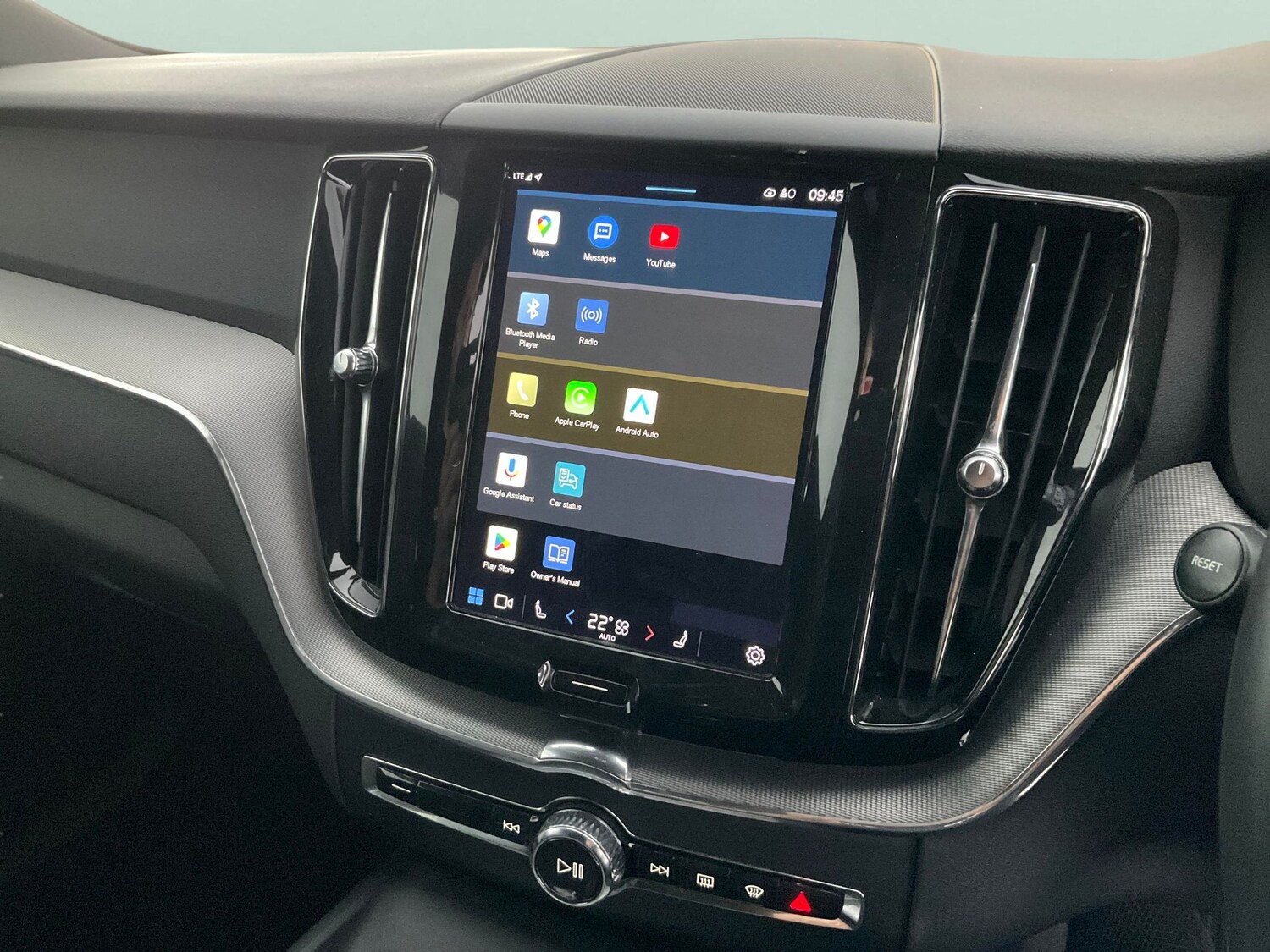 Used Volvo XC60 2022 for sale - 76609893: Photo 16