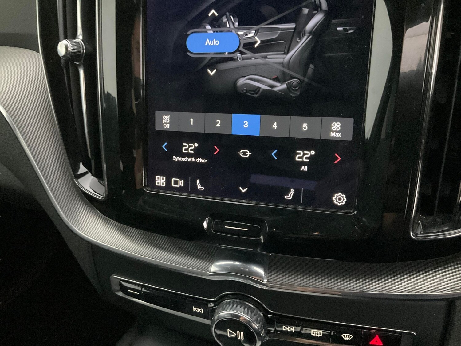 Used Volvo XC60 2022 for sale - 76609893: Photo 20