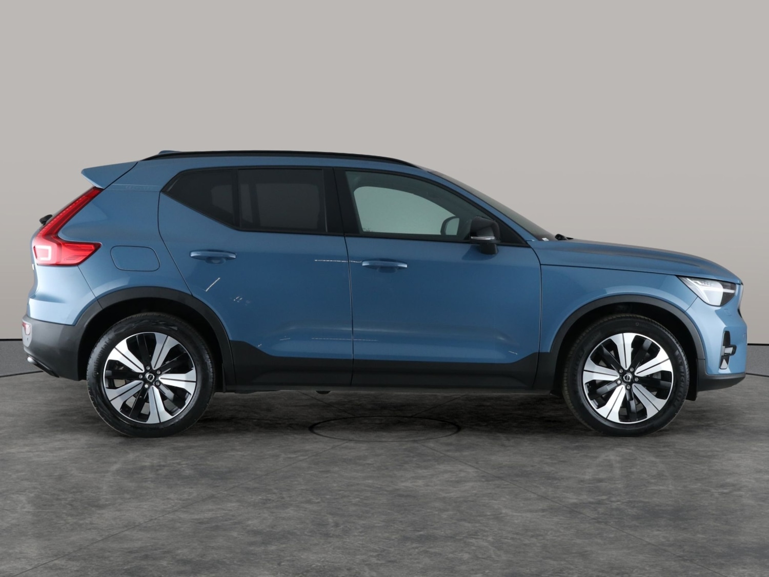 Used Volvo XC40 2022 for sale - 76318395: Photo 14