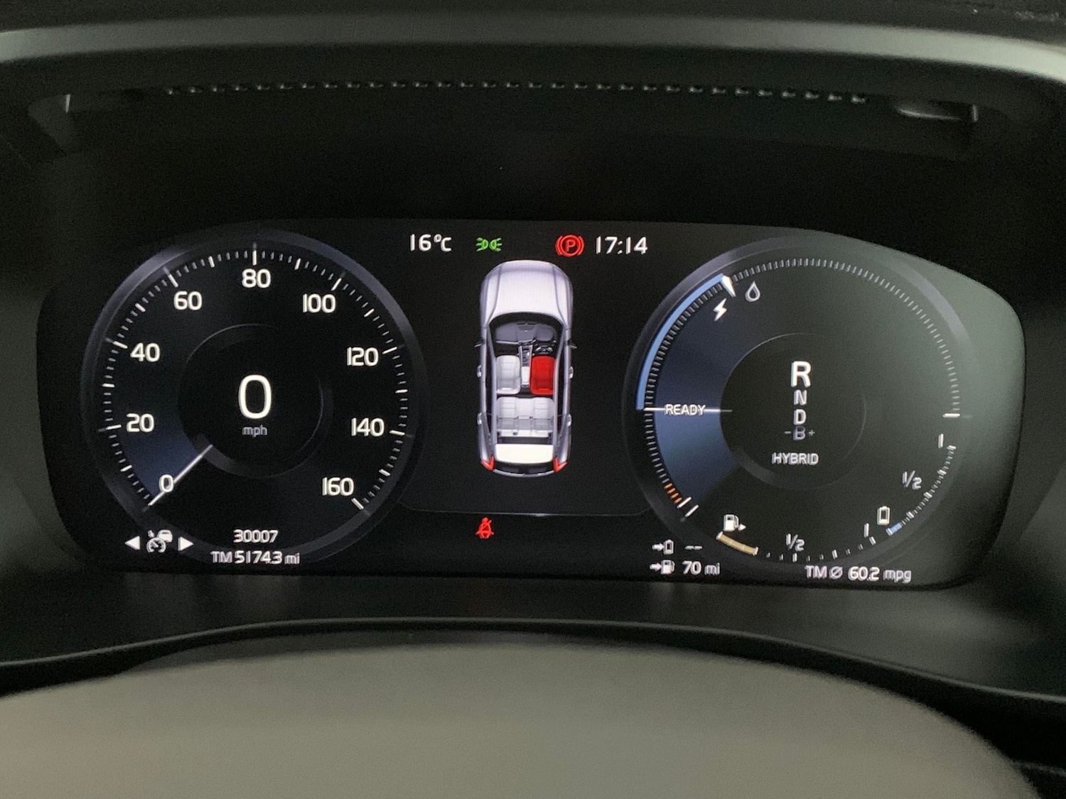 Used Volvo XC40 2022 for sale - 76318395: Photo 35