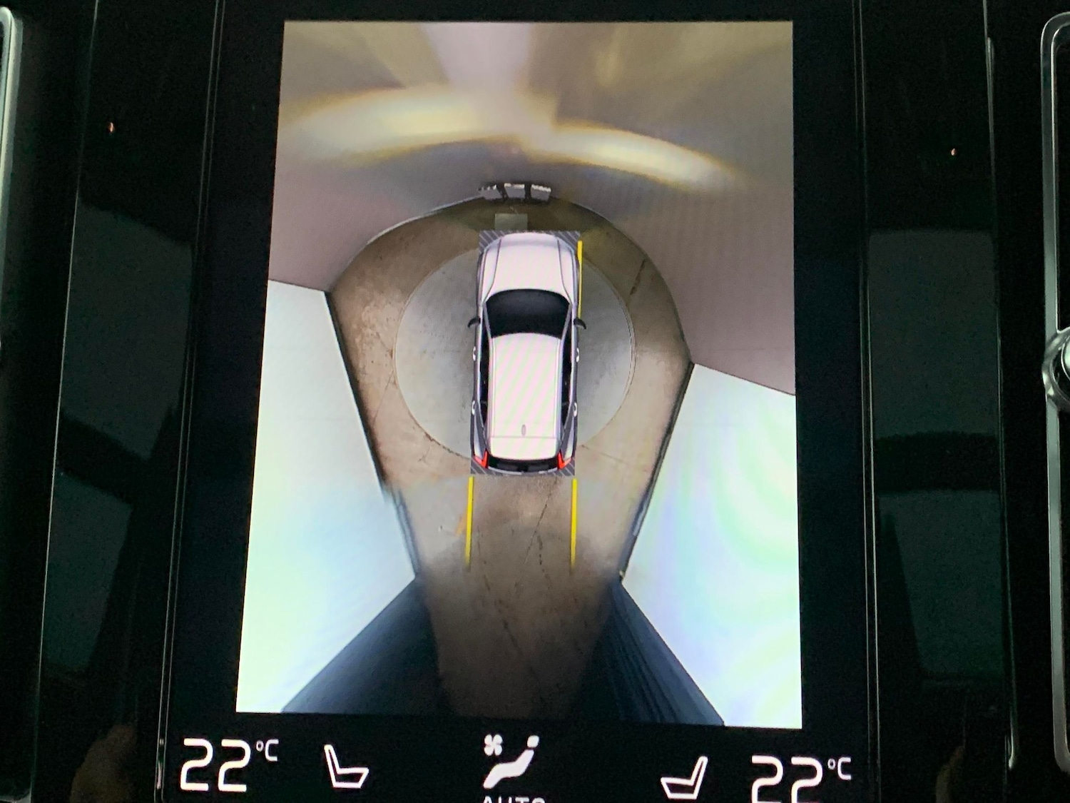 Used Volvo XC40 2022 for sale - 76318395: Photo 9