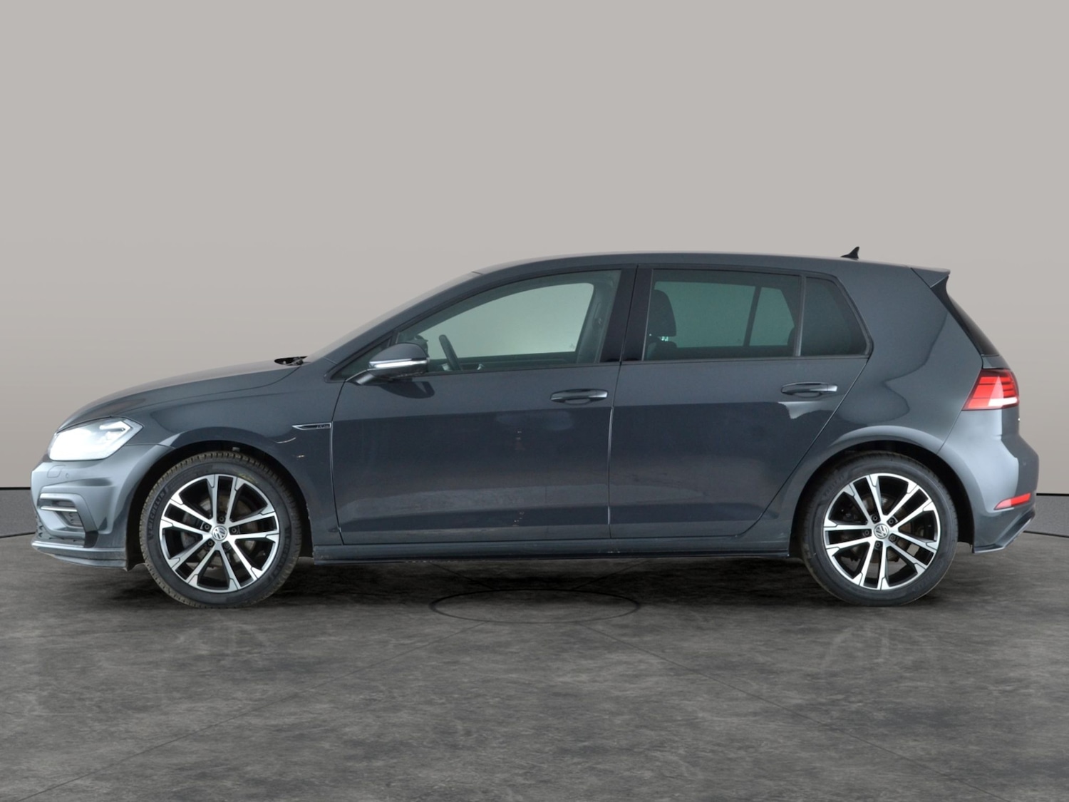 Used Volkswagen Golf 2020 for sale - 77043532: Photo 13