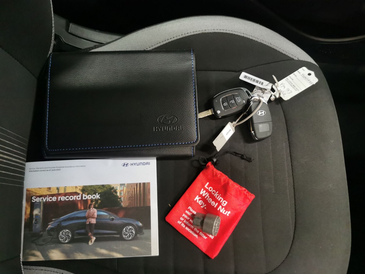 Used Hyundai i10 2023 for sale - 77485165: Photo 29