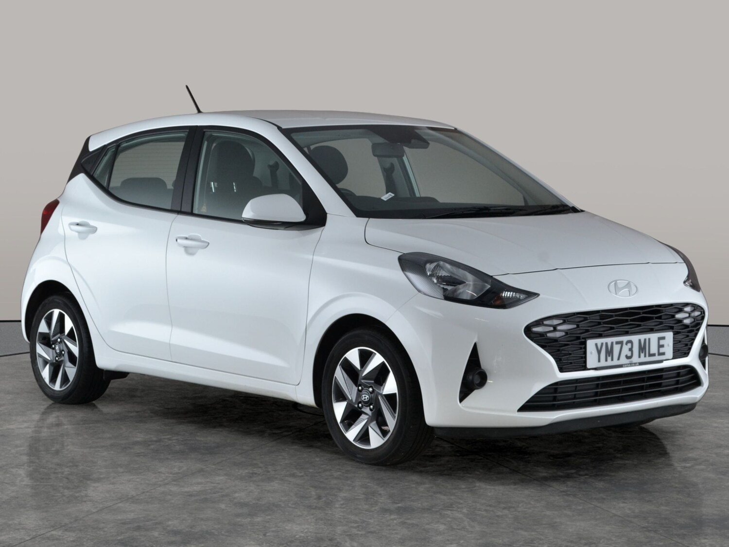 Used Hyundai i10 2023 for sale - 77485165: Photo 8