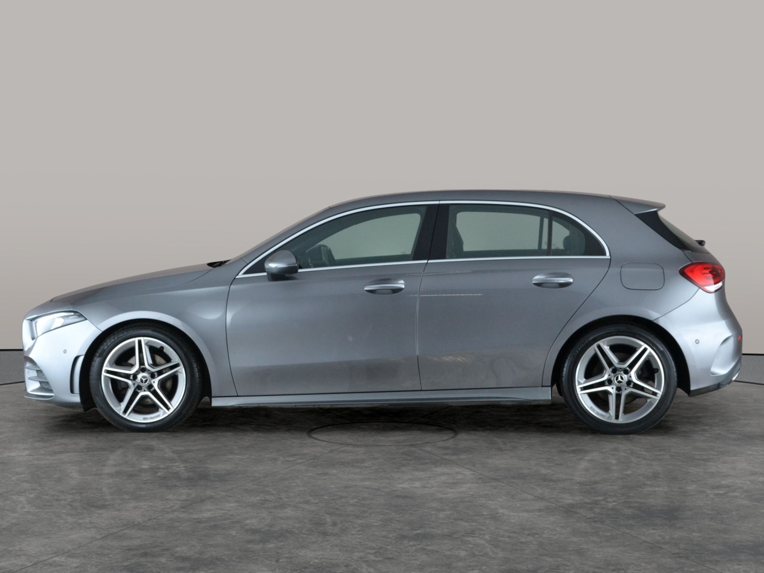 Used Mercedes-Benz A-Class 2018 for sale - 77240669: Photo 13