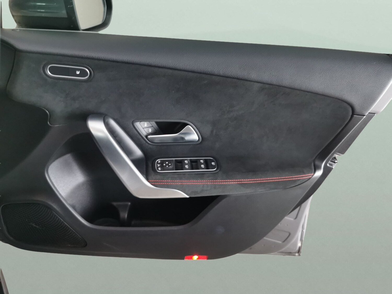 Used Mercedes-Benz A-Class 2018 for sale - 77240669: Photo 31