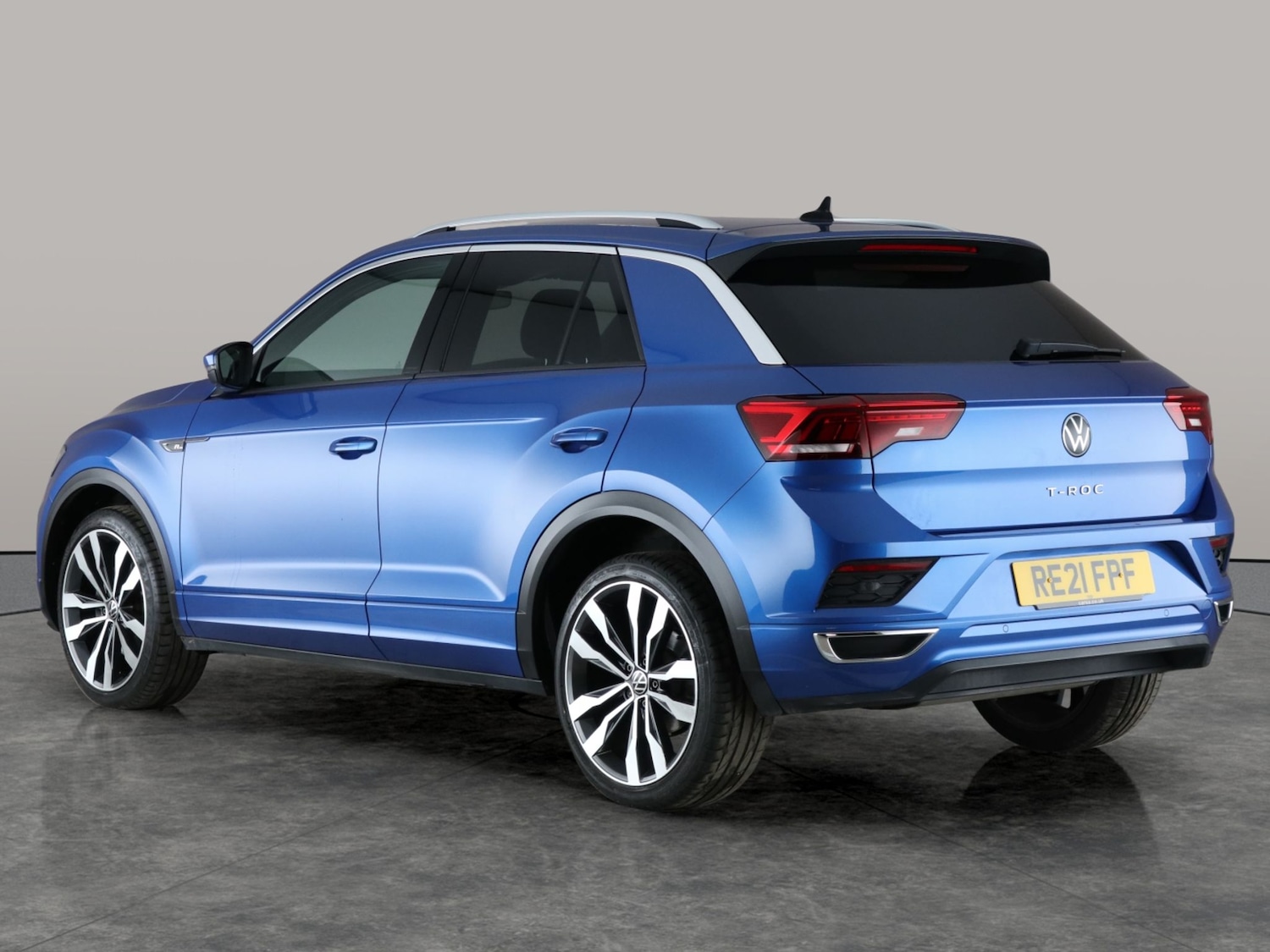 Used Volkswagen T-Roc 2021 for sale - 76526671: Photo 12
