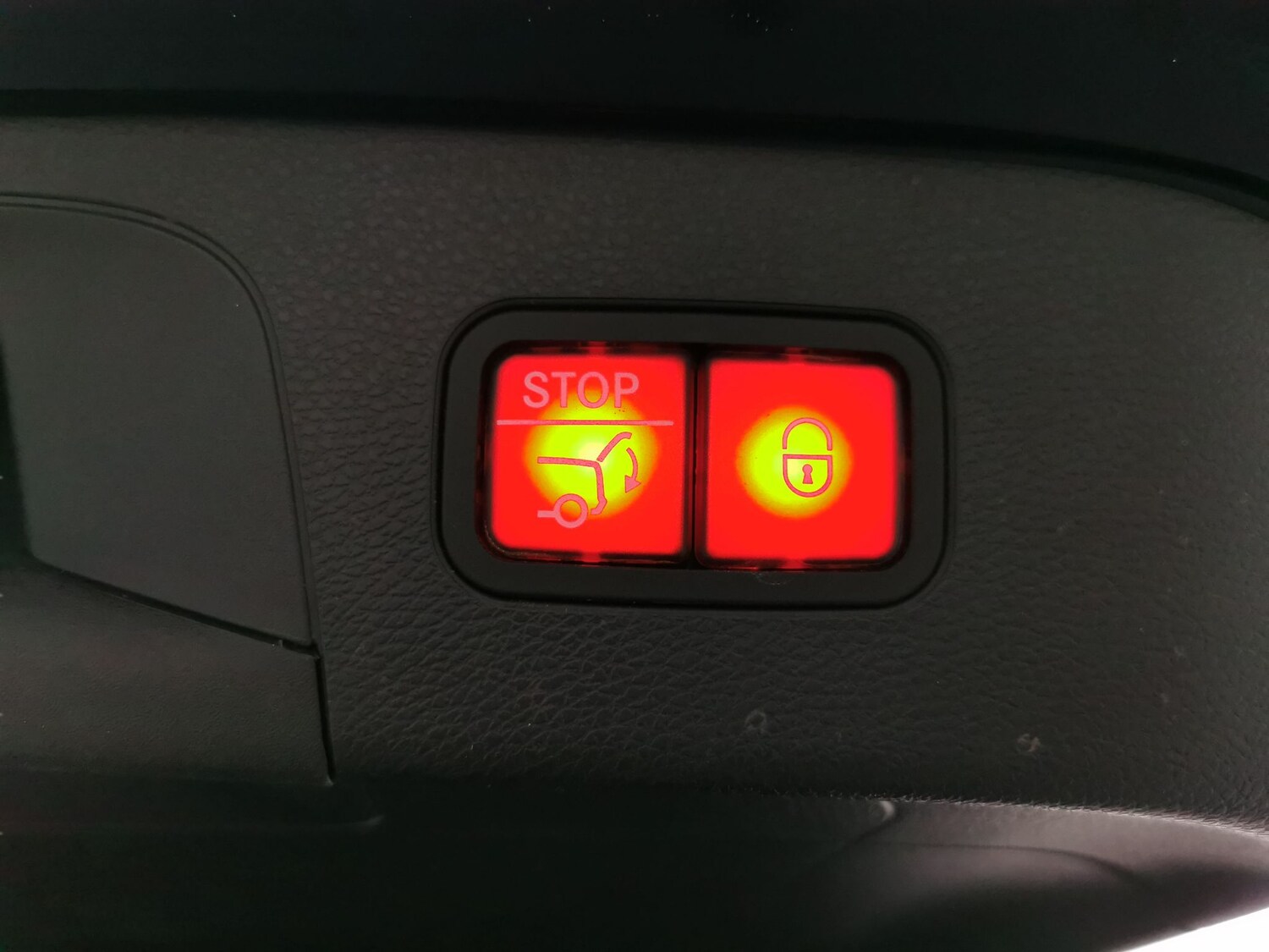 Used Mercedes-Benz EQC 2021 for sale - 76905781: Photo 16