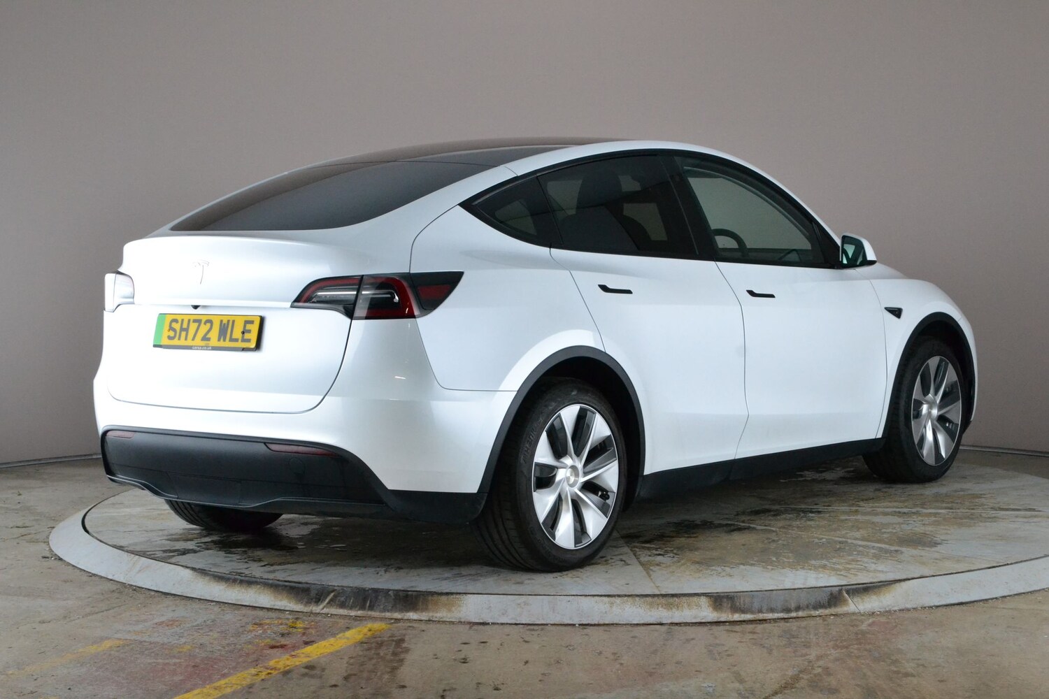 Used Tesla Model Y 2022 for sale - 77592564: Photo 11
