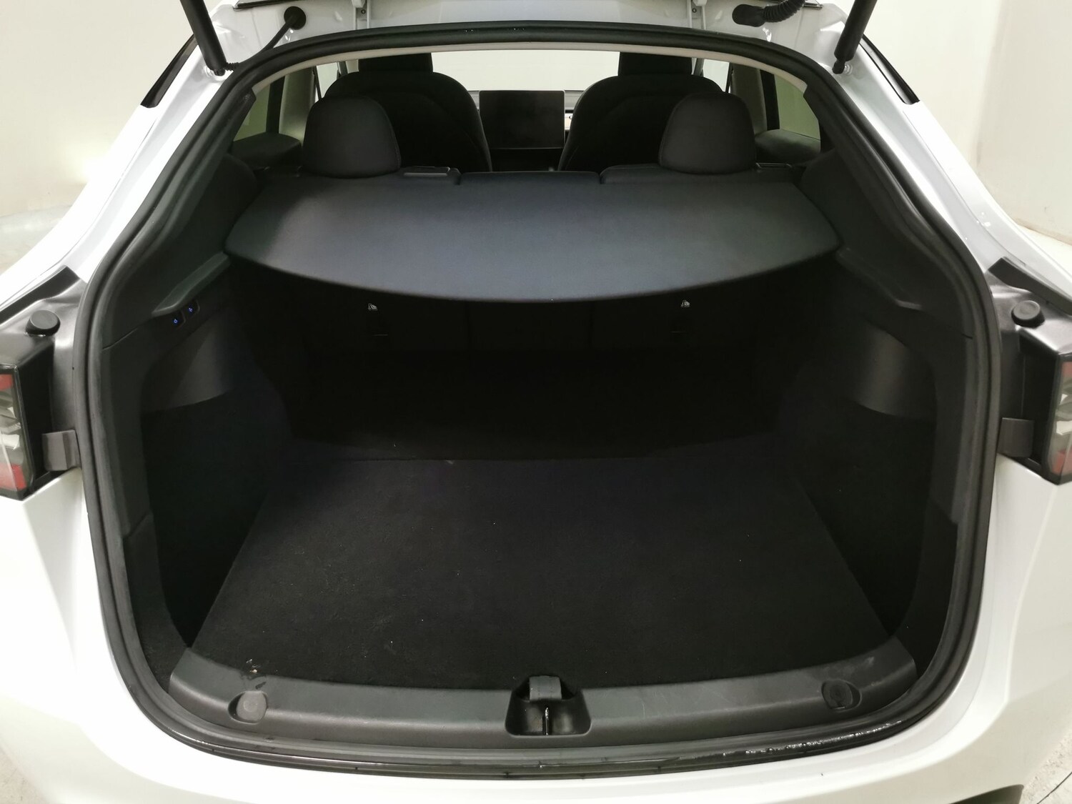 Used Tesla Model Y 2022 for sale - 77592564: Photo 34