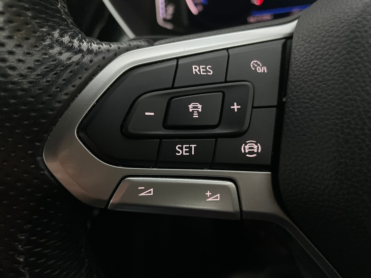 Used Volkswagen T-Cross 2020 for sale - 77083818: Photo 22