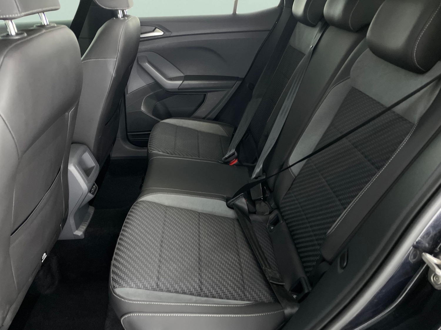 Used Volkswagen T-Cross 2020 for sale - 77083818: Photo 30