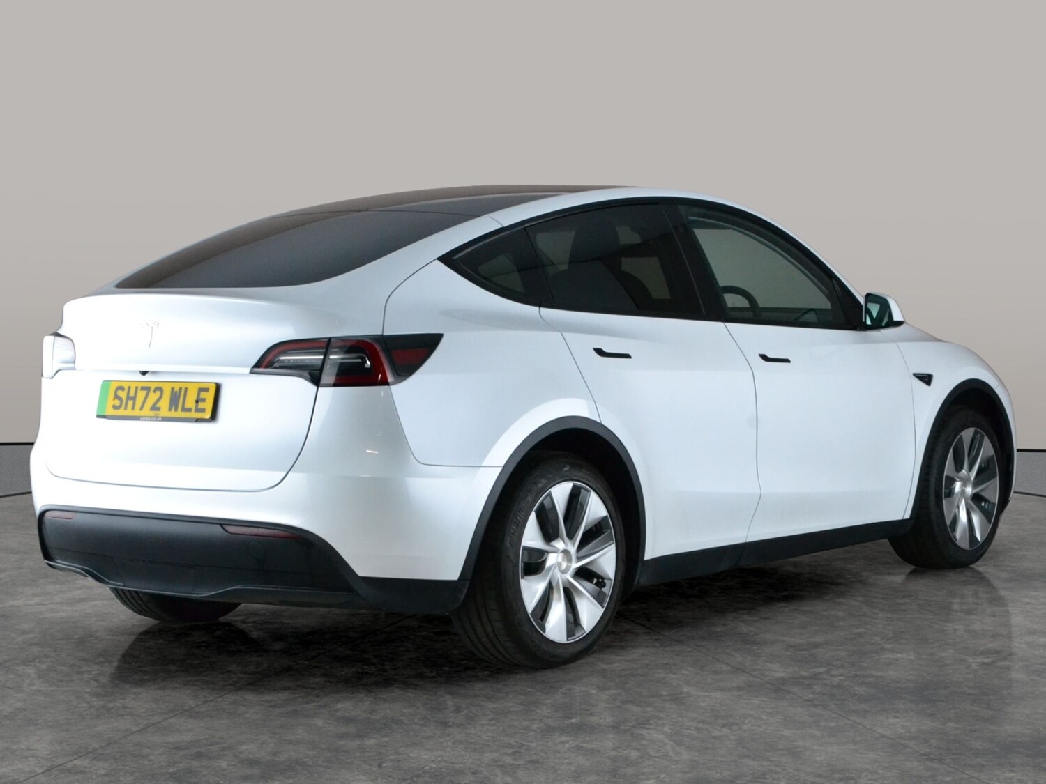 Used Tesla Model Y 2022 for sale - 77675937: Photo 11