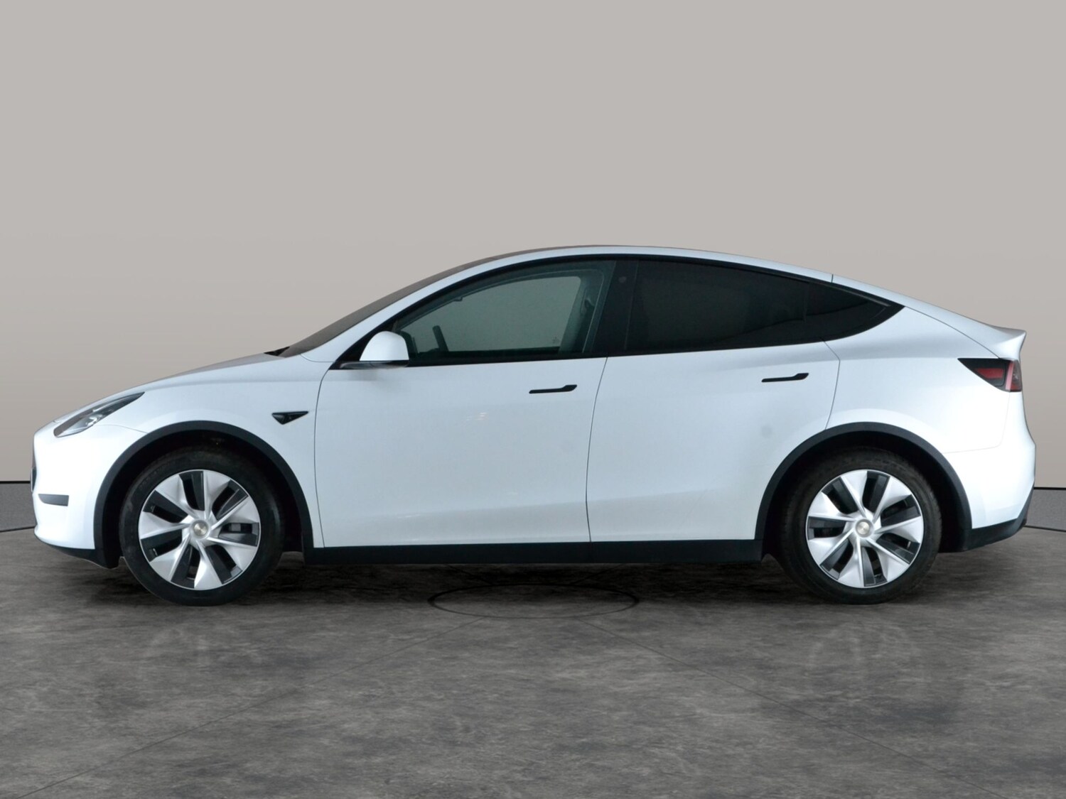 Used Tesla Model Y 2022 for sale - 77675937: Photo 14