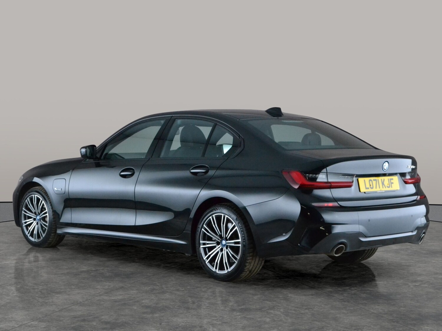 Used BMW 3 Series 2022 for sale - 78140620: Photo 11