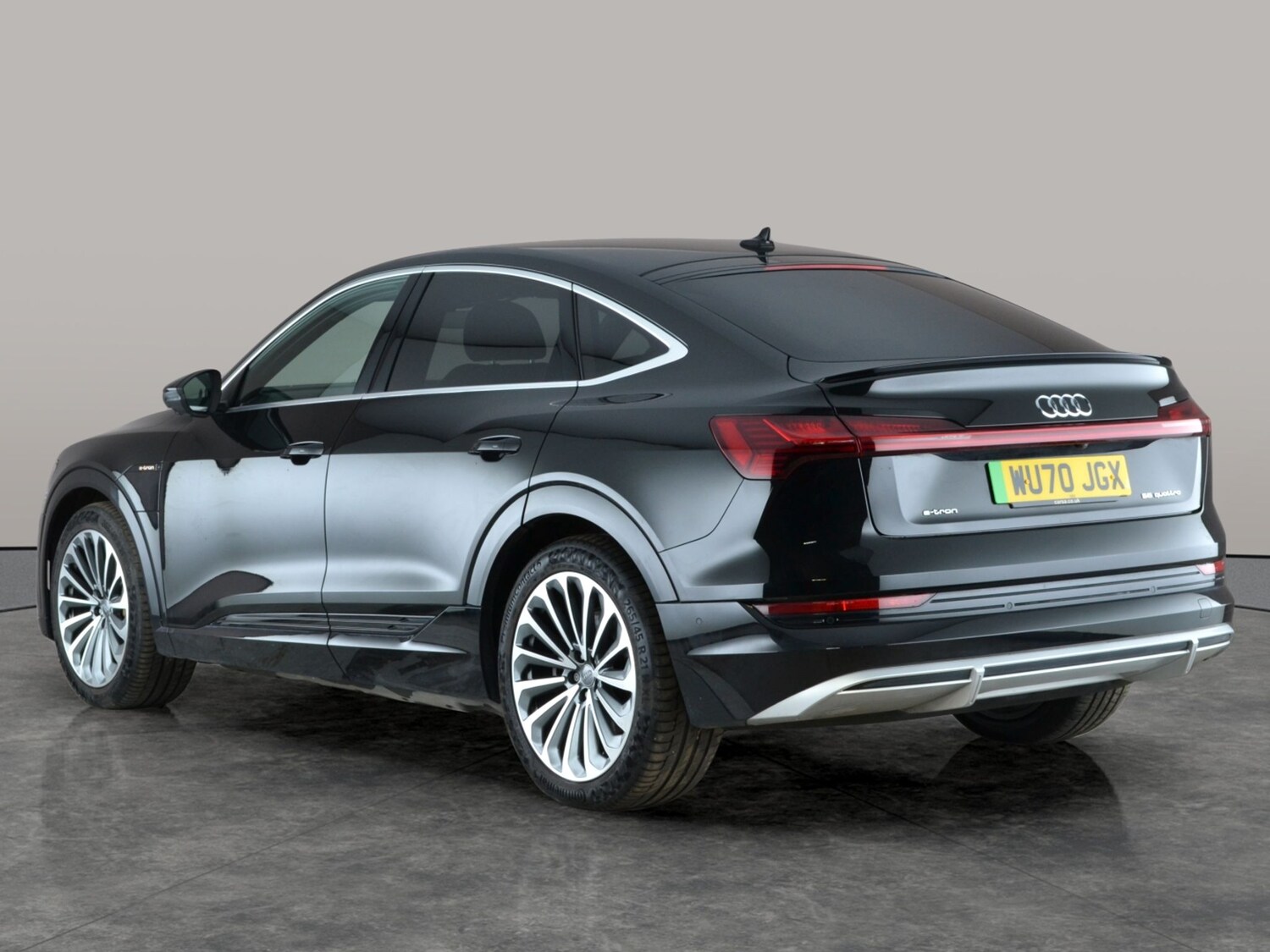 Used Audi e-tron 2020 for sale - 77505516: Photo 12