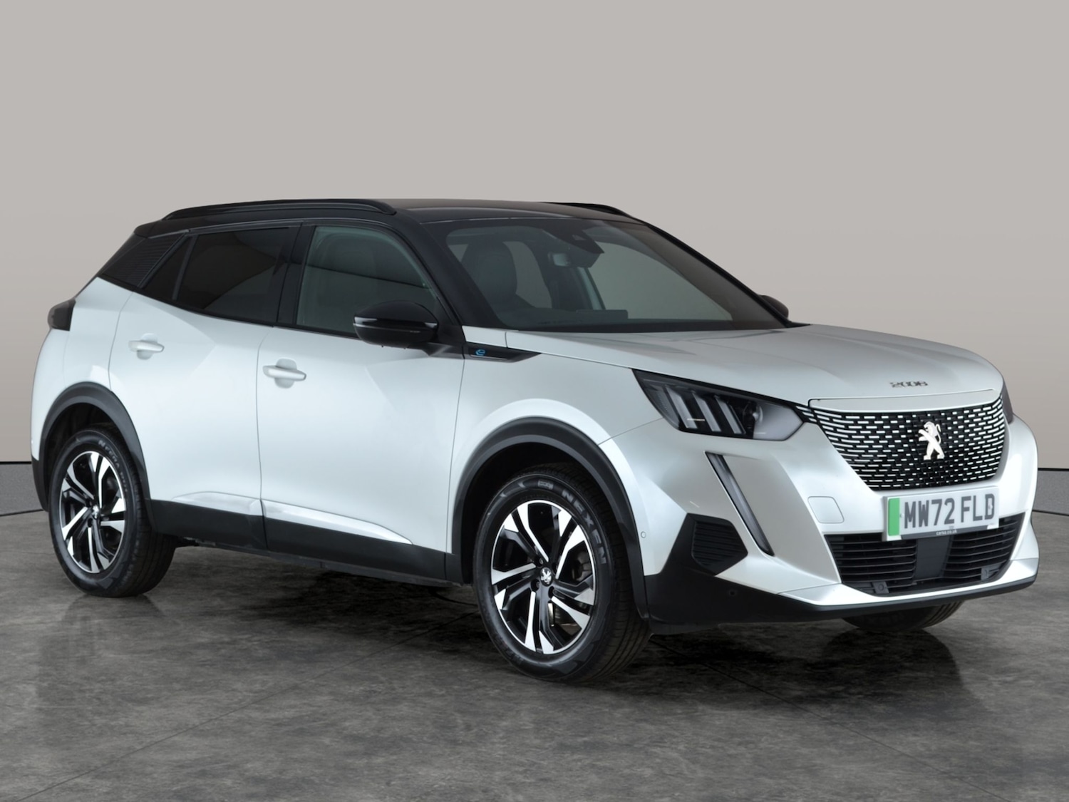 Used Peugeot 2008 2022 for sale - 77034108: Photo 8