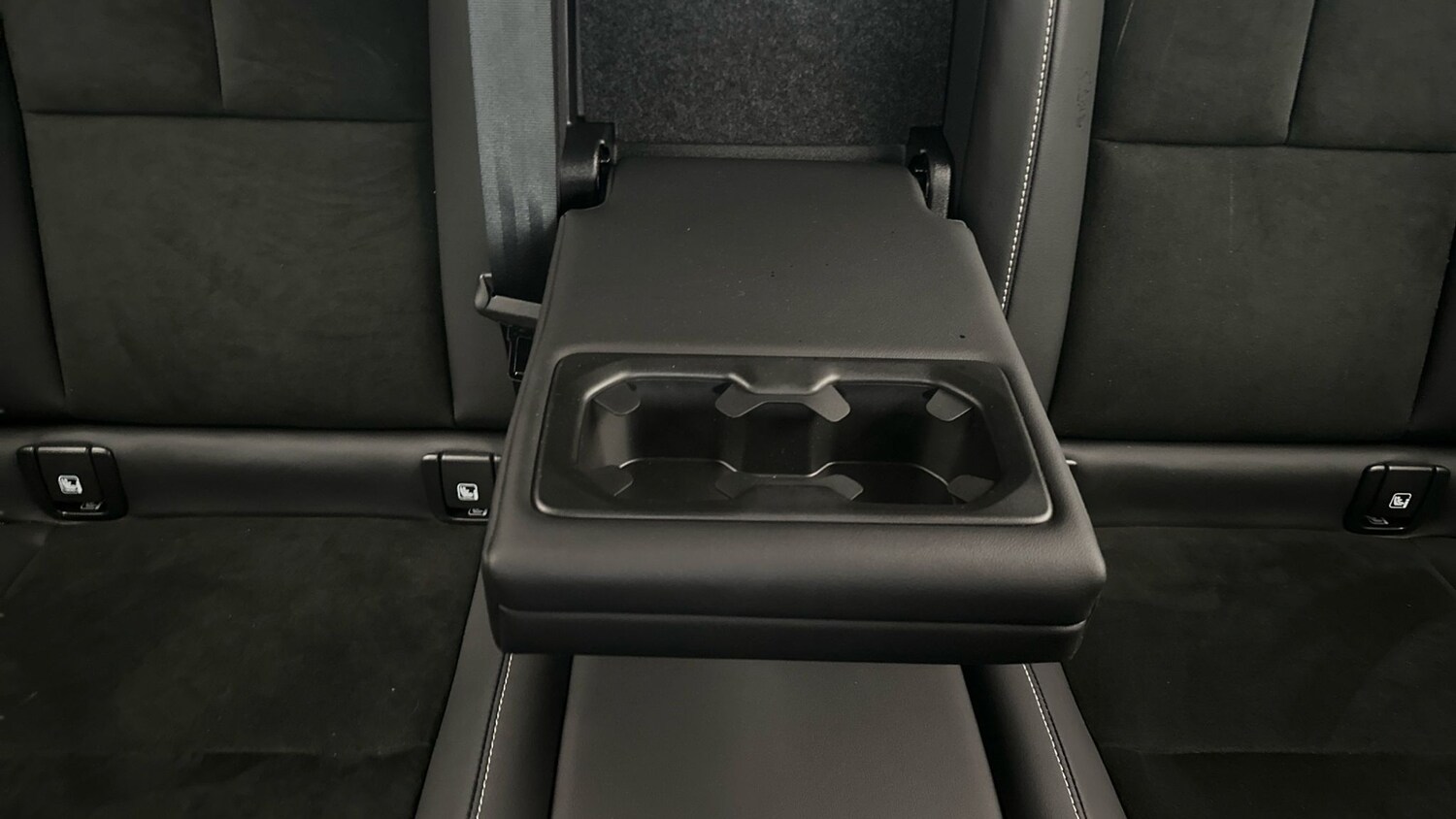 Used Volvo XC40 2021 for sale - 76908385: Photo 22