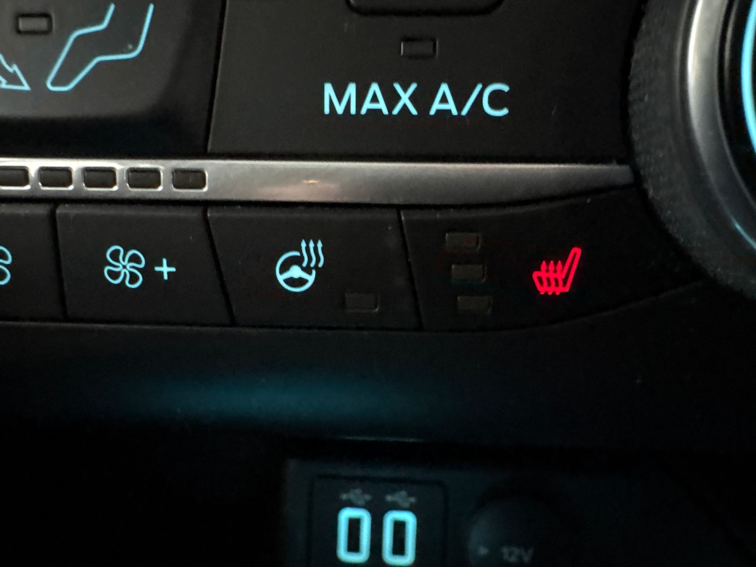 Used Ford Kuga 2021 for sale - 76818983: Photo 26