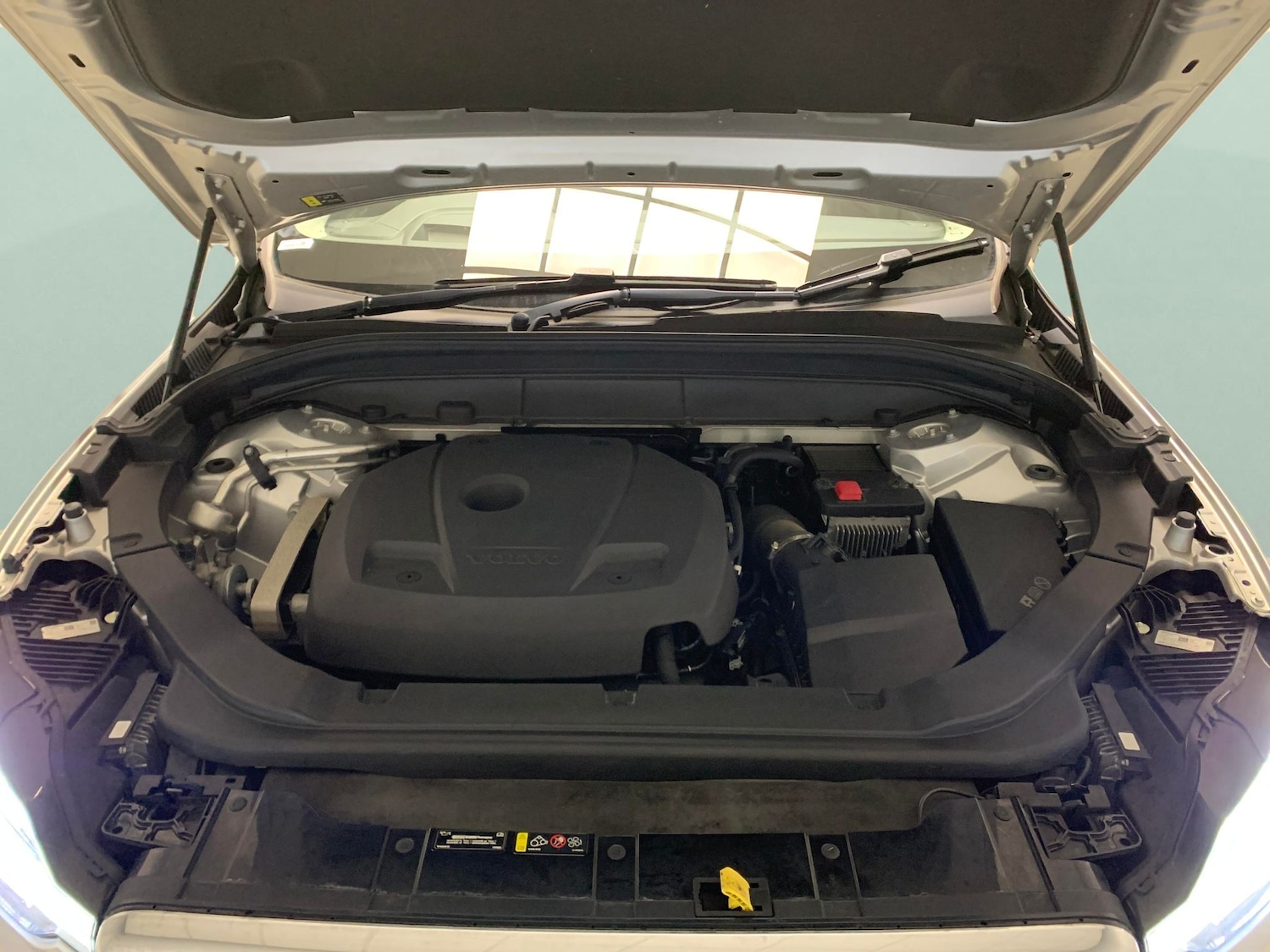 Used Volvo XC60 2019 for sale - 76736149: Photo 32