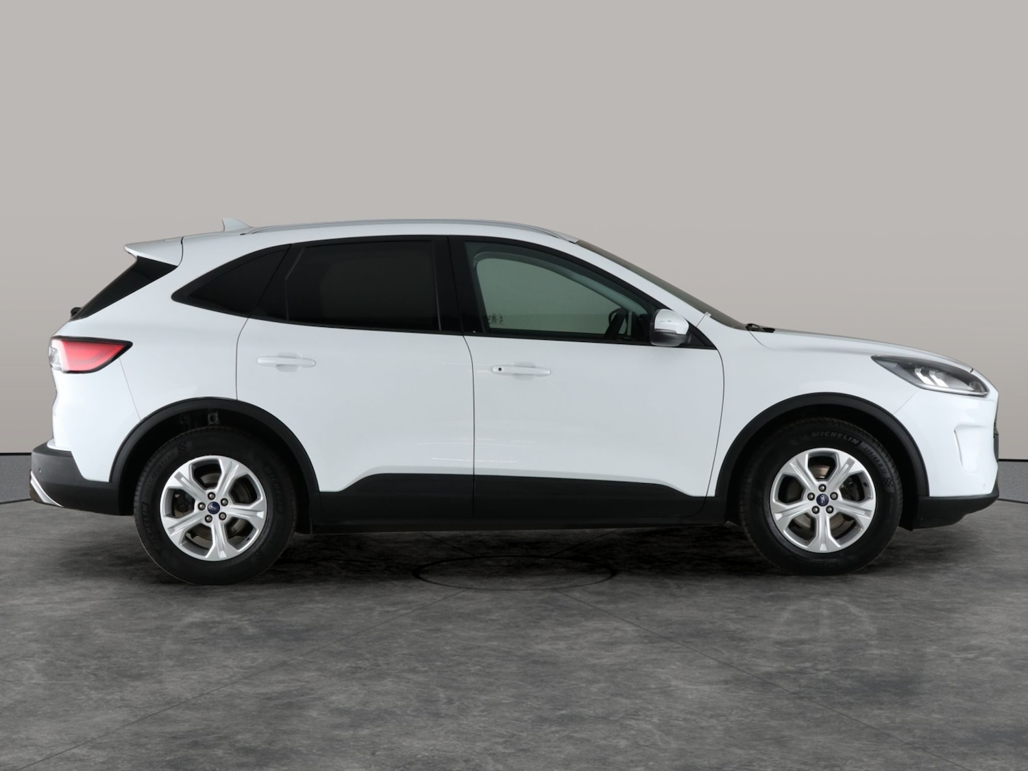 Used Ford Kuga 2021 for sale - 76379642: Photo 9