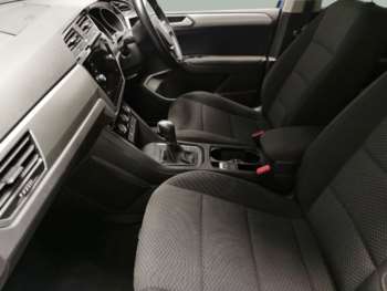 Used Volkswagen Touran 2021 for sale - 74702990: Photo