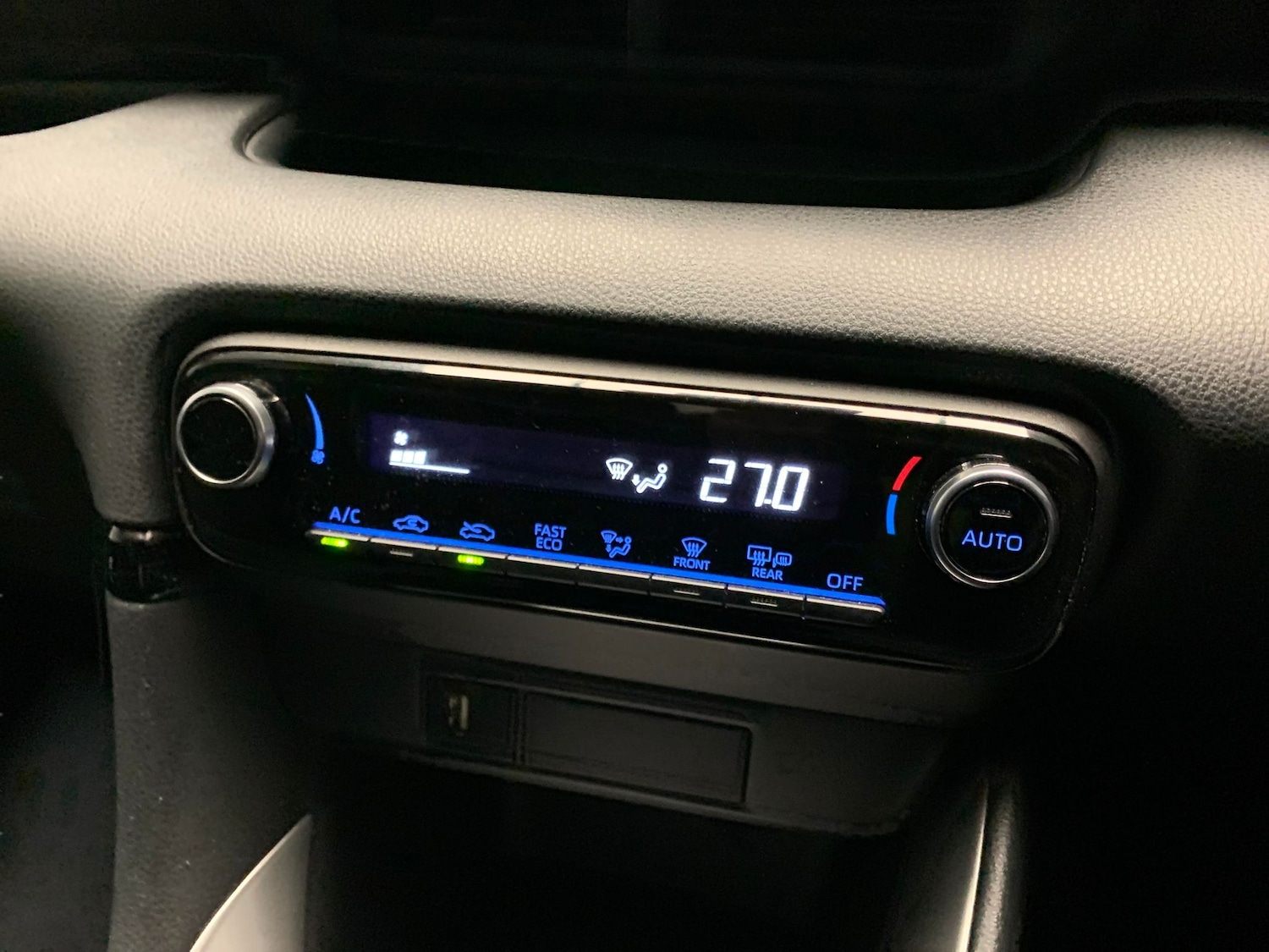 Used Toyota Yaris 2022 for sale - 77164374: Photo 16