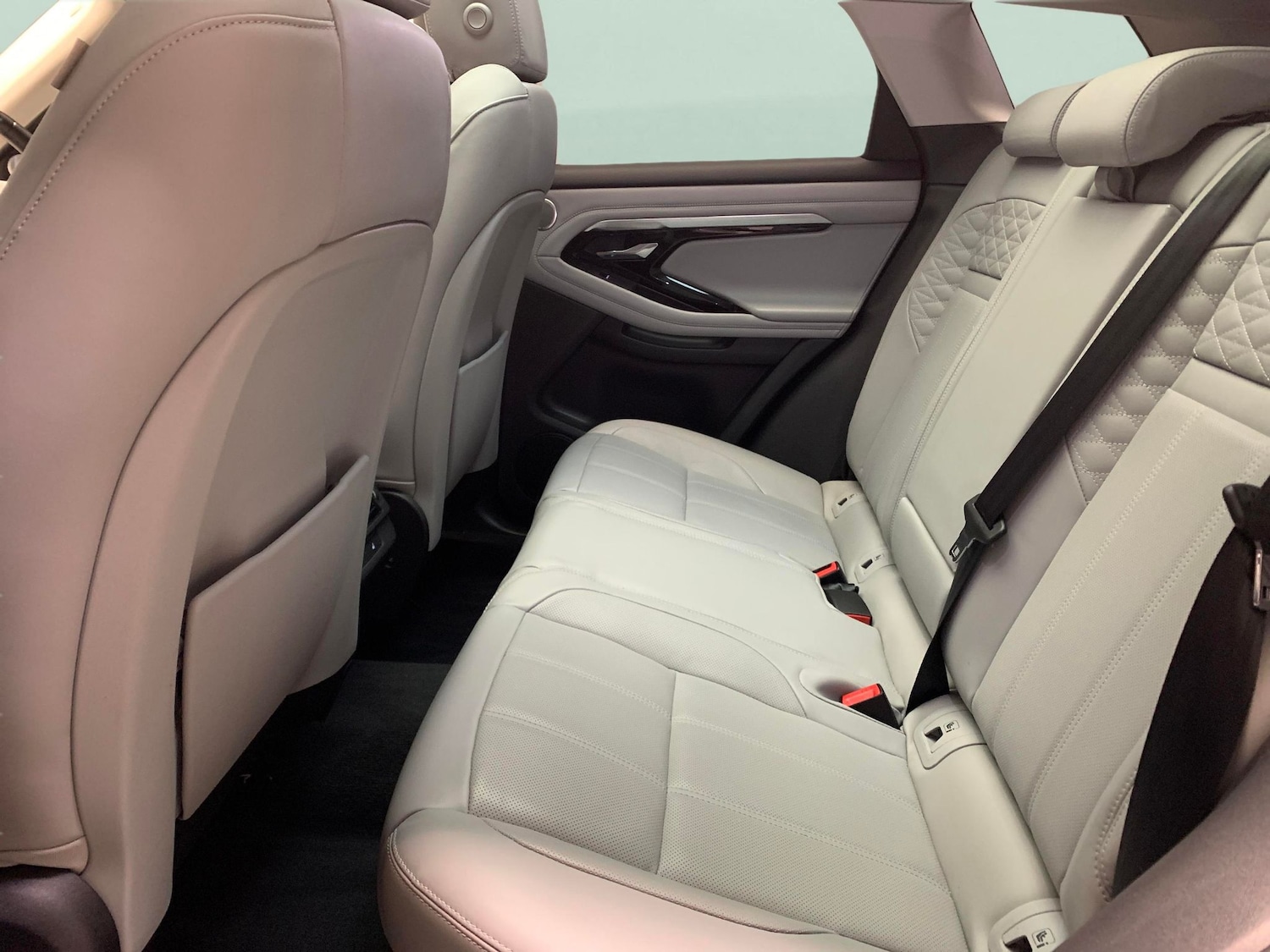 Used Land Rover Range Rover Evoque 2022 for sale - 77012183: Photo 28