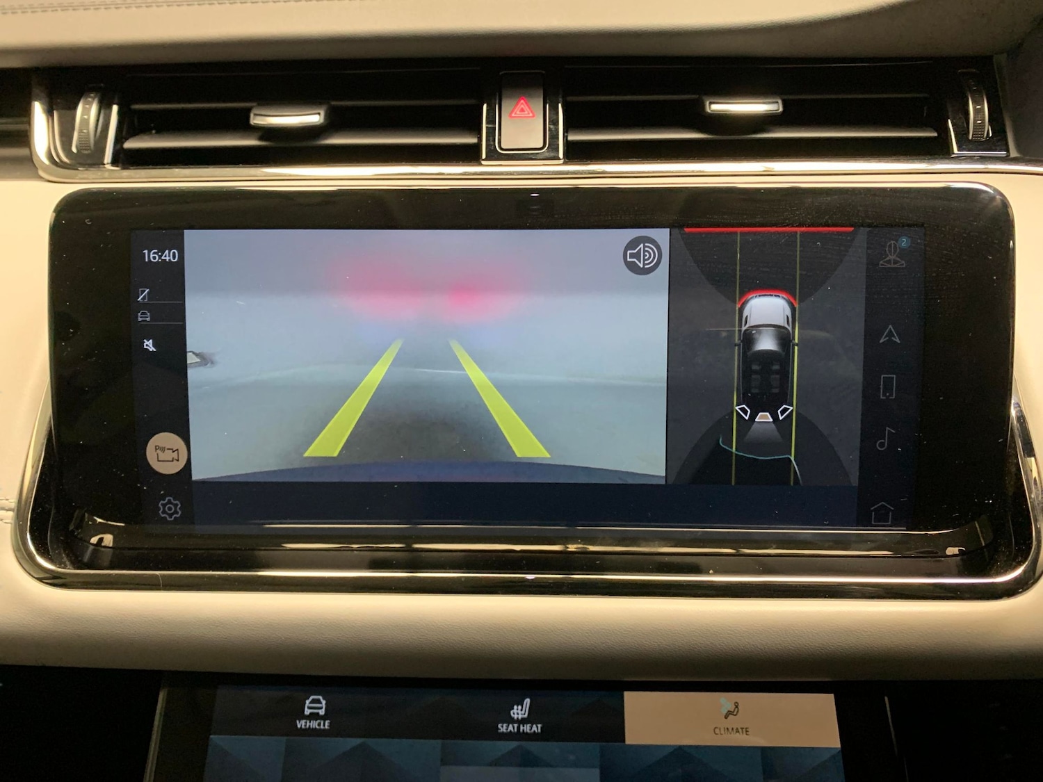 Used Land Rover Range Rover Evoque 2022 for sale - 77012183: Photo 6