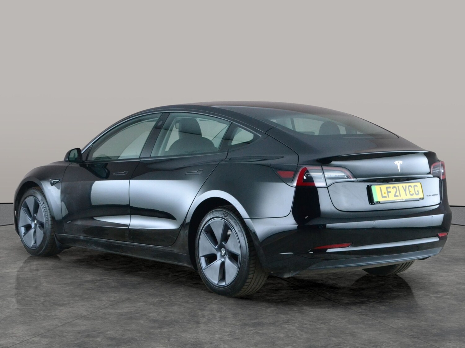 Used Tesla Model 3 2021 for sale - 77894232: Photo 13