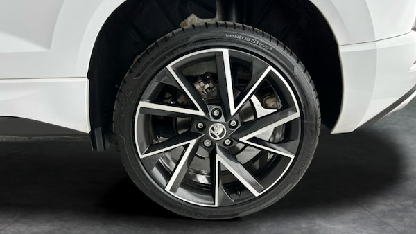 Used Skoda Karoq 2021 for sale - 76128745: Photo 13