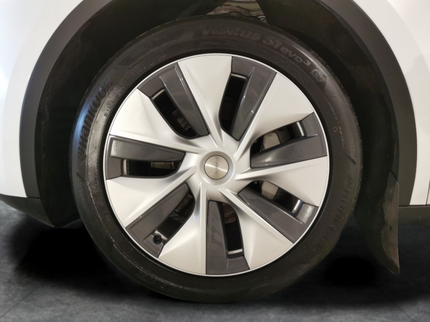 Used Tesla Model Y 2024 for sale - 78094286: Photo 23