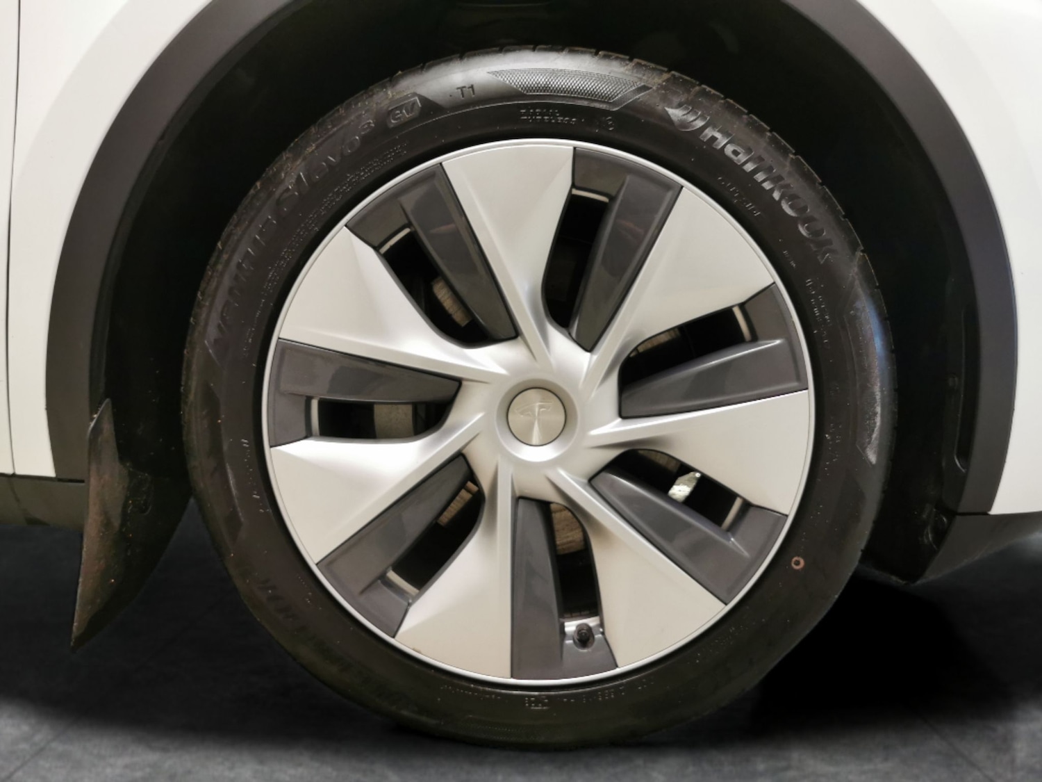 Used Tesla Model Y 2024 for sale - 78094286: Photo 24