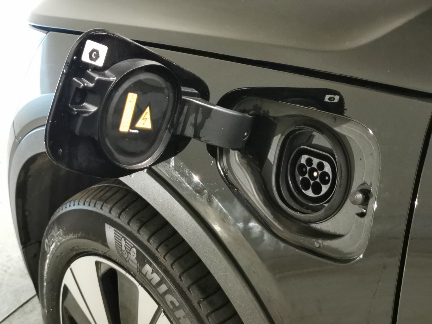 Used Volvo XC40 2022 for sale - 77316610: Photo 29