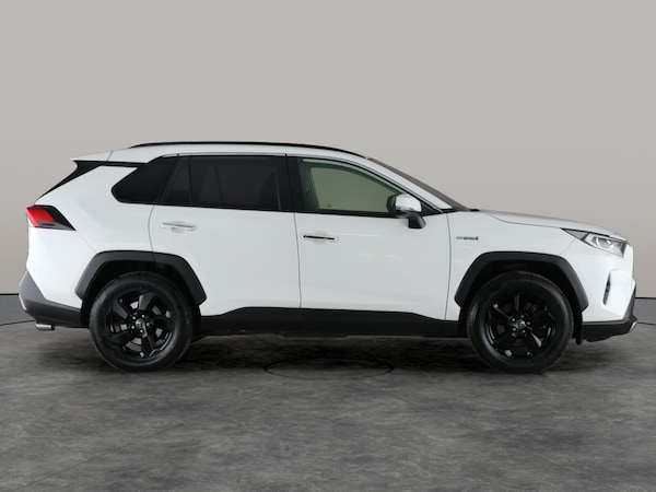 Used Toyota RAV4 2019 for sale - 76222345: Photo 14