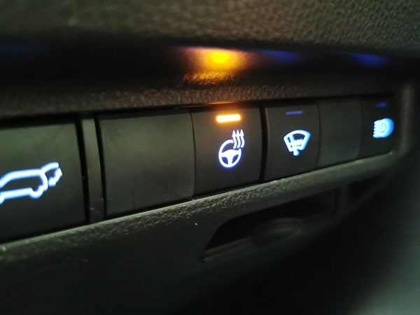Used Toyota RAV4 2019 for sale - 76222345: Photo 34