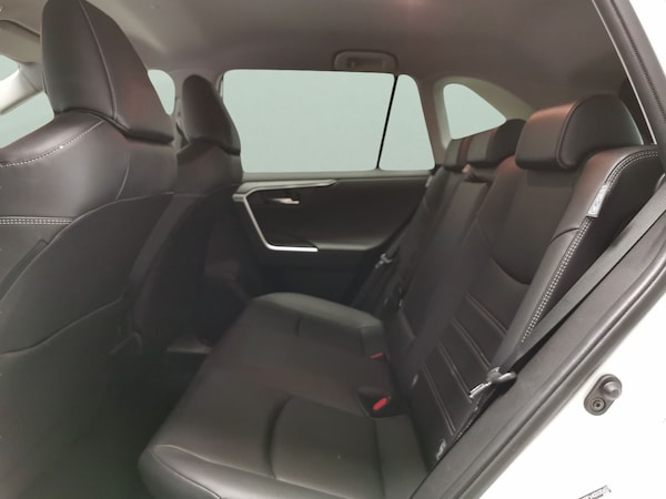 Used Toyota RAV4 2019 for sale - 76222345: Photo 43