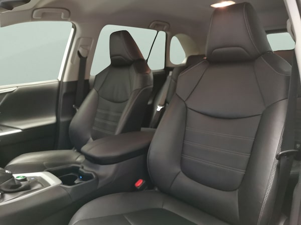 Used Toyota RAV4 2019 for sale - 76222345: Photo 8