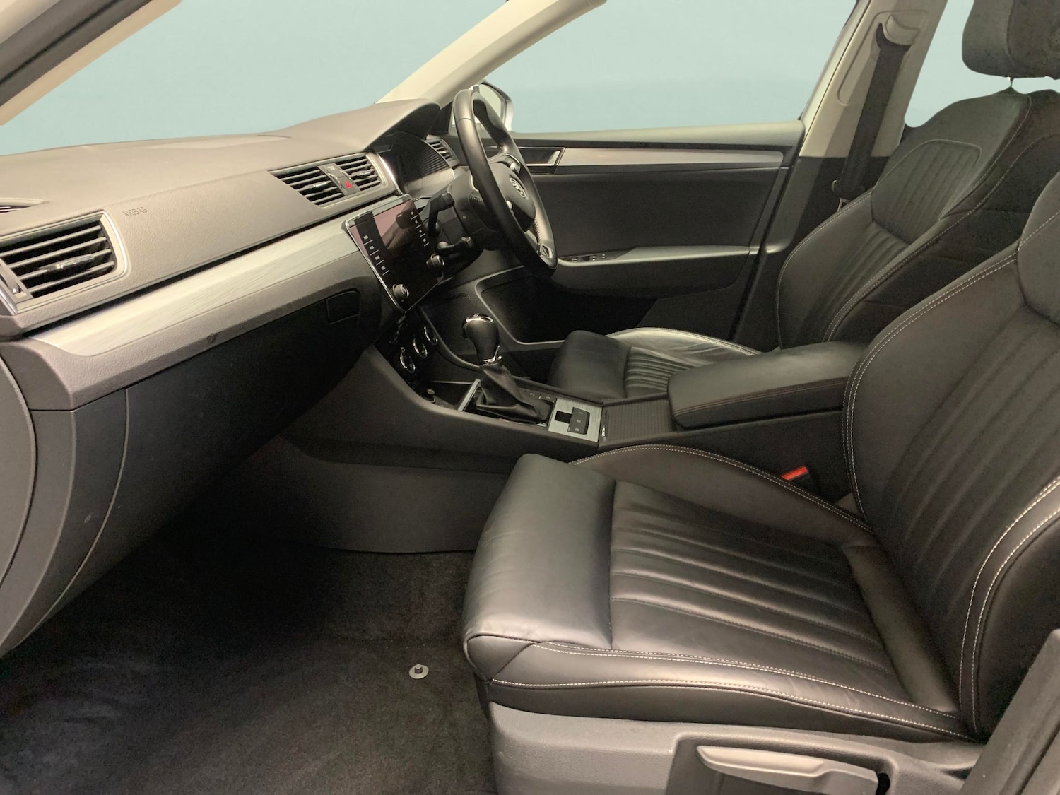 Used Skoda Superb 2021 for sale - 77079375: Photo 4